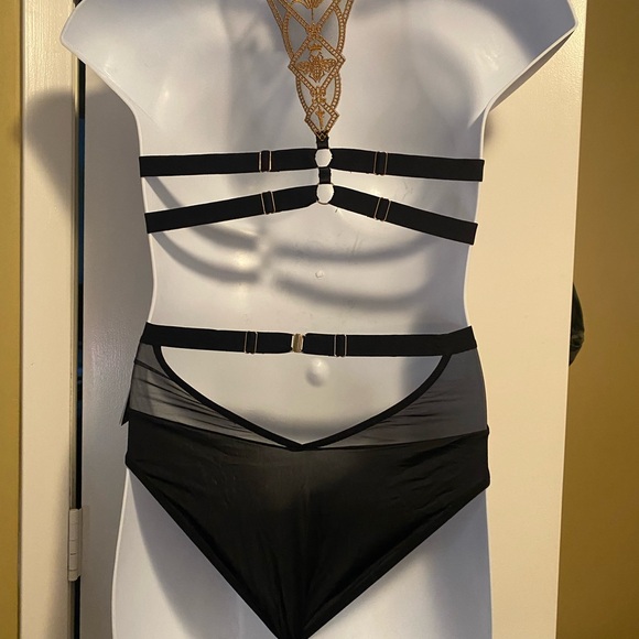 Thistle and Spire Black and Gold Panty NWT - Picture 2 of 4